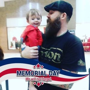 Meet your Posher, Travis